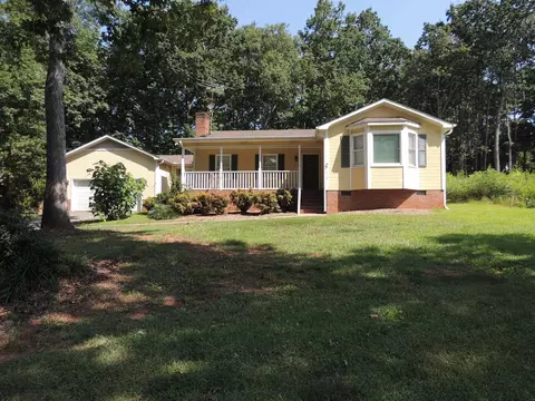 115 Mcintosh Ln, Inman, SC 29349