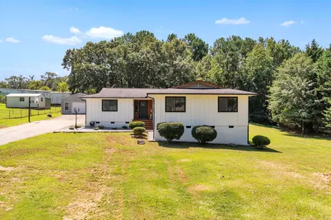 113 Mcbeth Rd, Cowpens, SC 29330