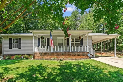 371 Bob Rollins Rd, Forest City, NC 28043