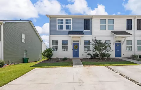 128 Valley Creek Dr, Boiling Springs, SC 29316