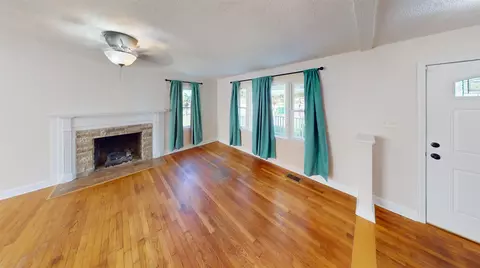733 Pickens St, Chesnee, SC 29323 photo 5