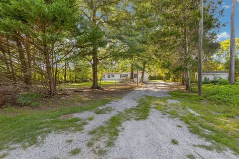 440 Shaw Rd, Roebuck, SC 29376 photo 2
