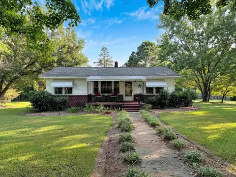 117 Washington Rd, Cowpens, SC 29330