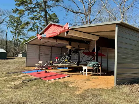 Exterior - 304 Dorman Rd, Campobello, SC 29322 photo 10 of 10