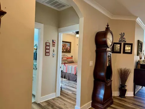Entry Way - 304 Dorman Rd, Campobello, SC 29322 photo 2 of 2