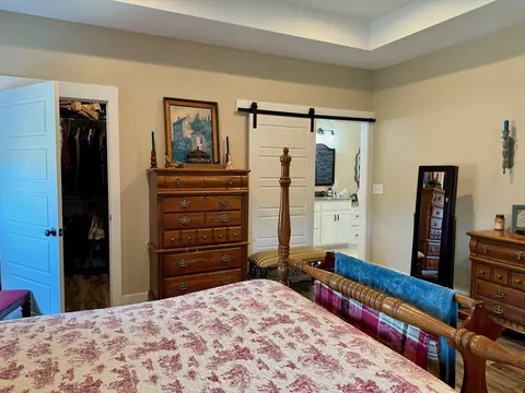 Bedroom - 304 Dorman Rd, Campobello, SC 29322 photo 4 of 4