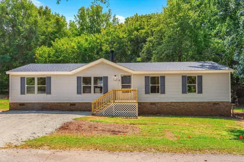 105 State Rd, Roebuck, SC 29376
