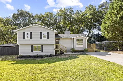 13 Singleton Cir, Greenville, SC 29617