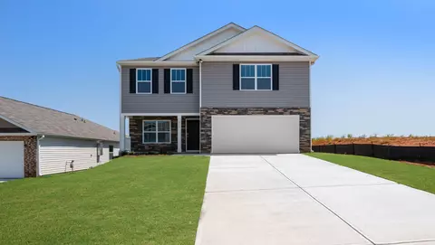 389 Valencia Cir, Wellford, SC 29385