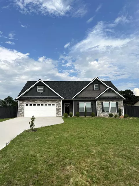 263 R C Thompson Rd, Chesnee, SC 29323