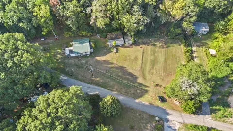633 Swaney Ln, Pendleton, SC 29670