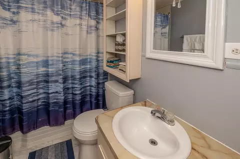 Bath - 1652 E Frederick St, Gaffney, SC 29340 photo 1 of 1