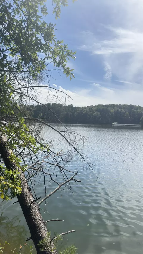 162 Stoneridge Dr, Chesnee, SC 29323