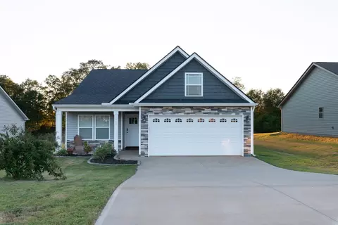 1669 Hannon Rd, Inman, SC 29349