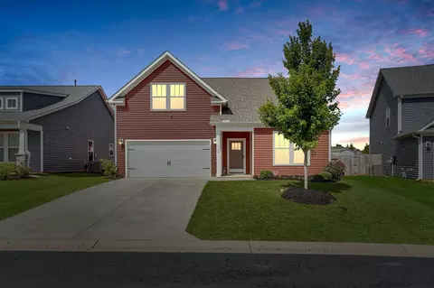 408 Merkel Dr, Greer, SC 29651