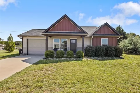 3556 Old Furnace Rd, Chesnee, SC 29323
