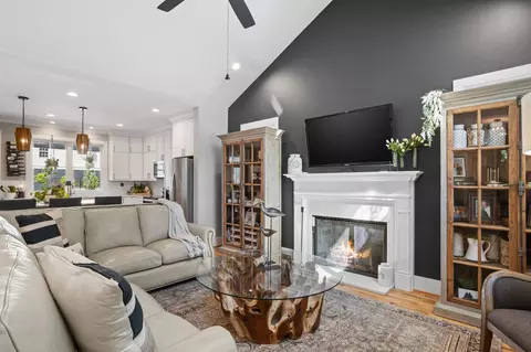 202 Vandiventer Dr, Greer, SC 29650 photo 8