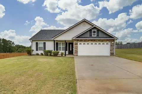 3131 Rainbow Lake Rd, Inman, SC 29349