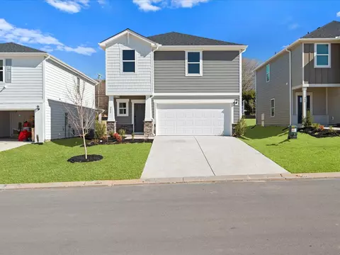 202 Penland Ln, Simpsonville, SC 29680