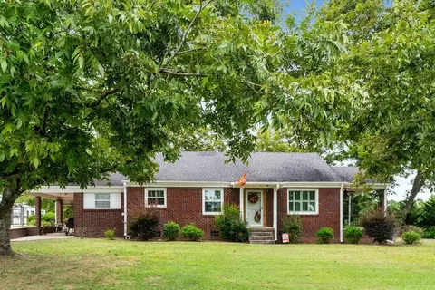 617 Hawkins Rd, Union, SC 29379