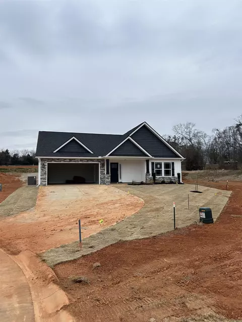 1149 New Basin Dr, Inman, SC 29349