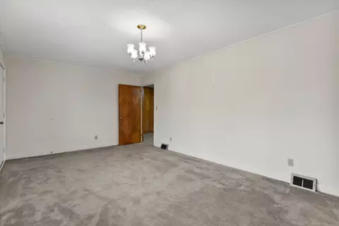 808 E Main St, Duncan, SC 29334 photo 7