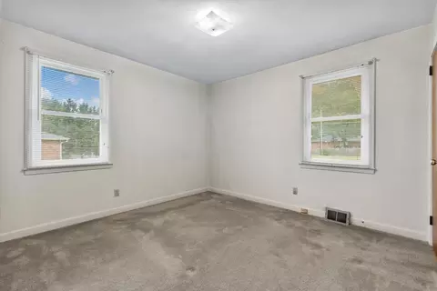 808 E Main St, Duncan, SC 29334 photo 19