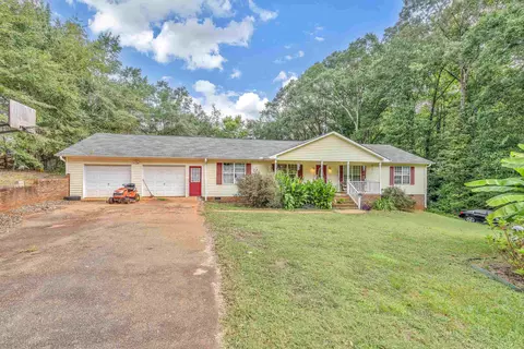 3 Mcdowell Dr, Spartanburg, SC 29303