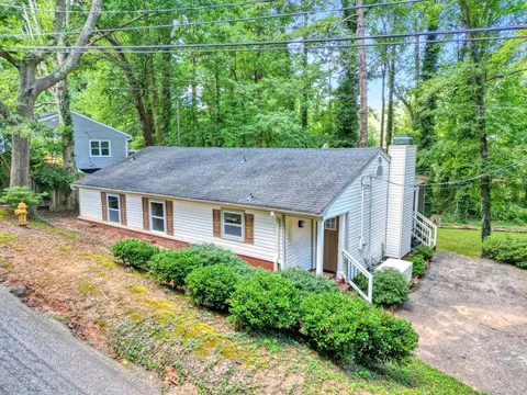 206 Fairmont Dr, Greenville, SC 29605