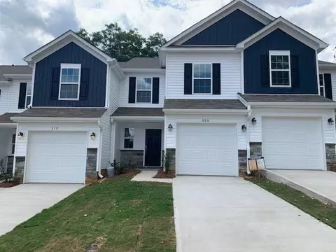 914 Powder Creek Rd, Reidville, SC 29375