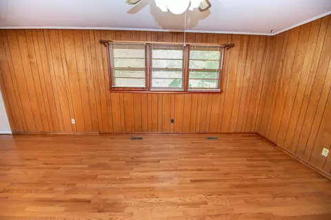 217 Pleasant Dr, Greer, SC 29651 photo 18