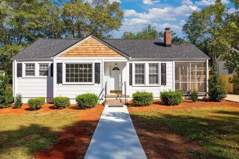 32 Pleasant Ridge Ave, Greenville, SC 29605