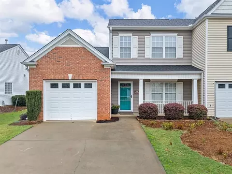 521 Wesberry Cir, Spartanburg, SC 29301