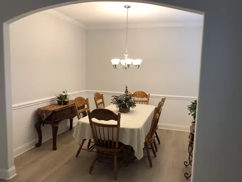 Dining - 2301 Davenport Ct, Moore, SC 29369 photo 1 of 2