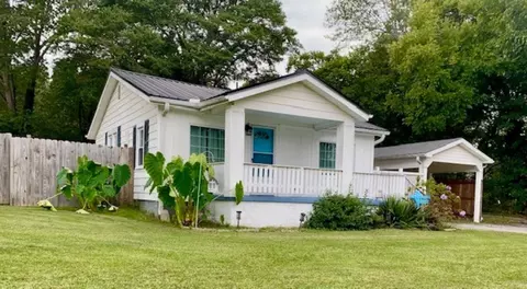 2403 Andrews Rd, Spartanburg, SC 29302