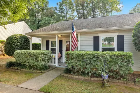 15 Sweetbriar Ln, Spartanburg, SC 29301