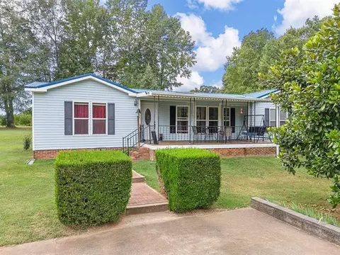 615 Gramling School Rd, Inman, SC 29349