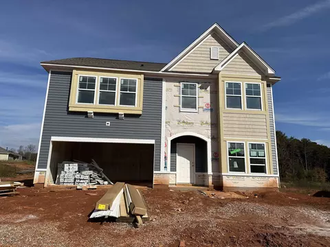 745 Gilgal Ln, Wellford, SC 29385