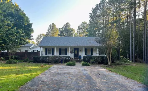 355 Mason Rd, Boiling Springs, SC 29316