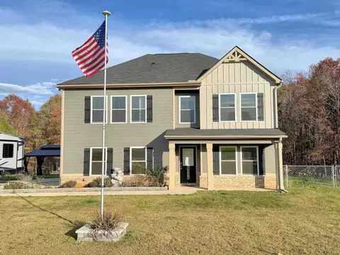 558 Grassy Pond Rd, Gaffney, SC 29341