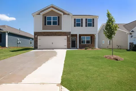 930 Pineland Dr, Woodruff, SC 29388