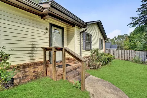 207 Berea Forest Cir, Greenville, SC 29617