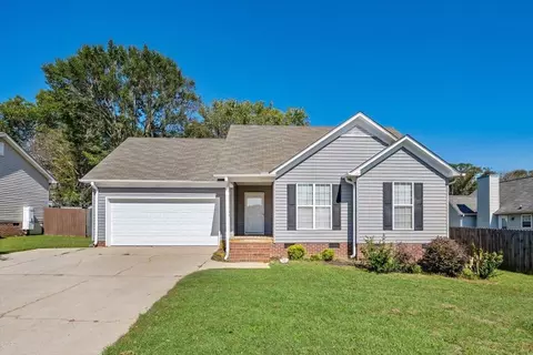 315 Fairdale Dr, Simpsonville, SC 29681