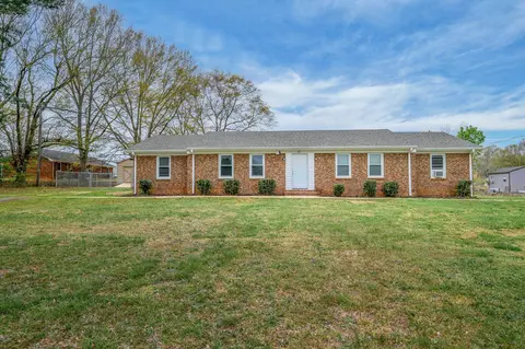 23 Palmetto Dr, Inman, SC 29349