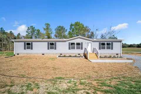 4124 Peachtree Rd, Inman, SC 29349