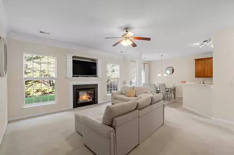 100 Derry Ln, Greer, SC 29650 photo 18