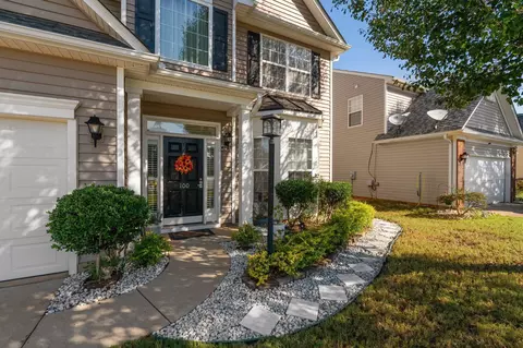 100 Derry Ln, Greer, SC 29650 photo 3