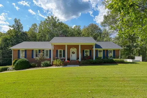 145 Anderson Dr, Roebuck, SC 29376