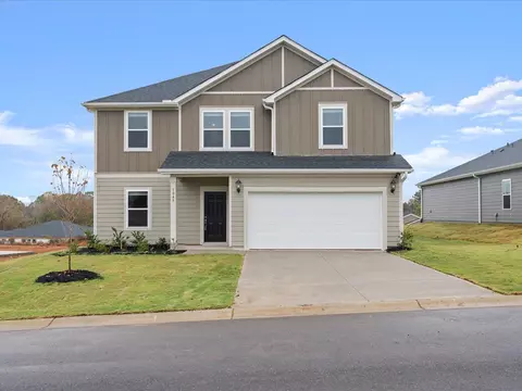 1045 Hillcraft Dr, Greer, SC 29651 photo 4