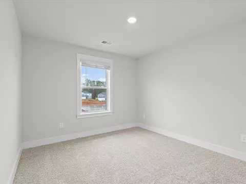 1045 Hillcraft Dr, Greer, SC 29651 photo 34